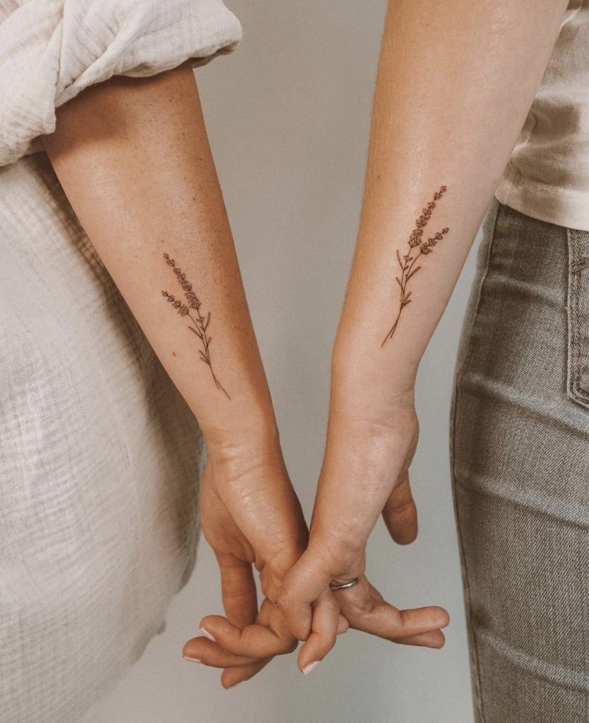 significado de tatuarse una espiga - ¿Qué significa un tatuaje de espigas? ¿Cuál es el significado de la espiga? tatuaje espiga trigo - tatuajes de espigas en el brazo - tatuaje espiga torero