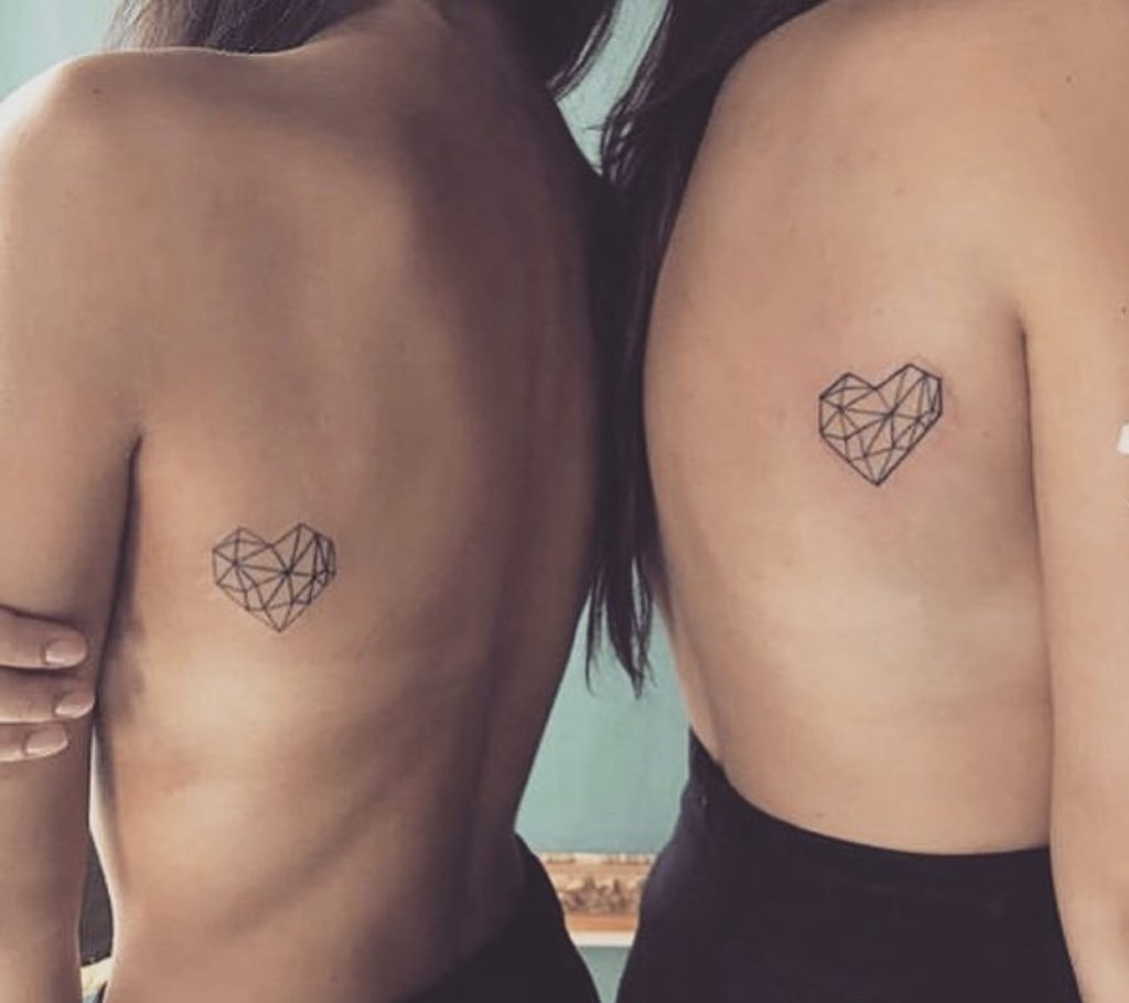 tatuaje corazón geométrico significado ¿Qué significa el corazón geometrico? ¿Qué significado tienen los tatuajes geométricos?